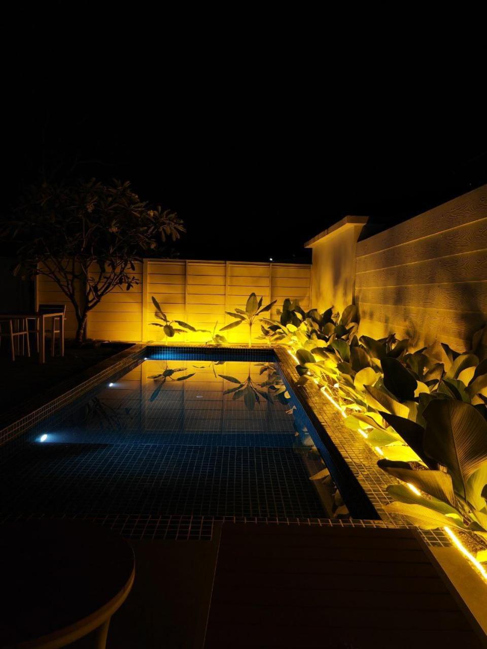 Found Mansion Hotel Pantai Cenang  Bagian luar foto
